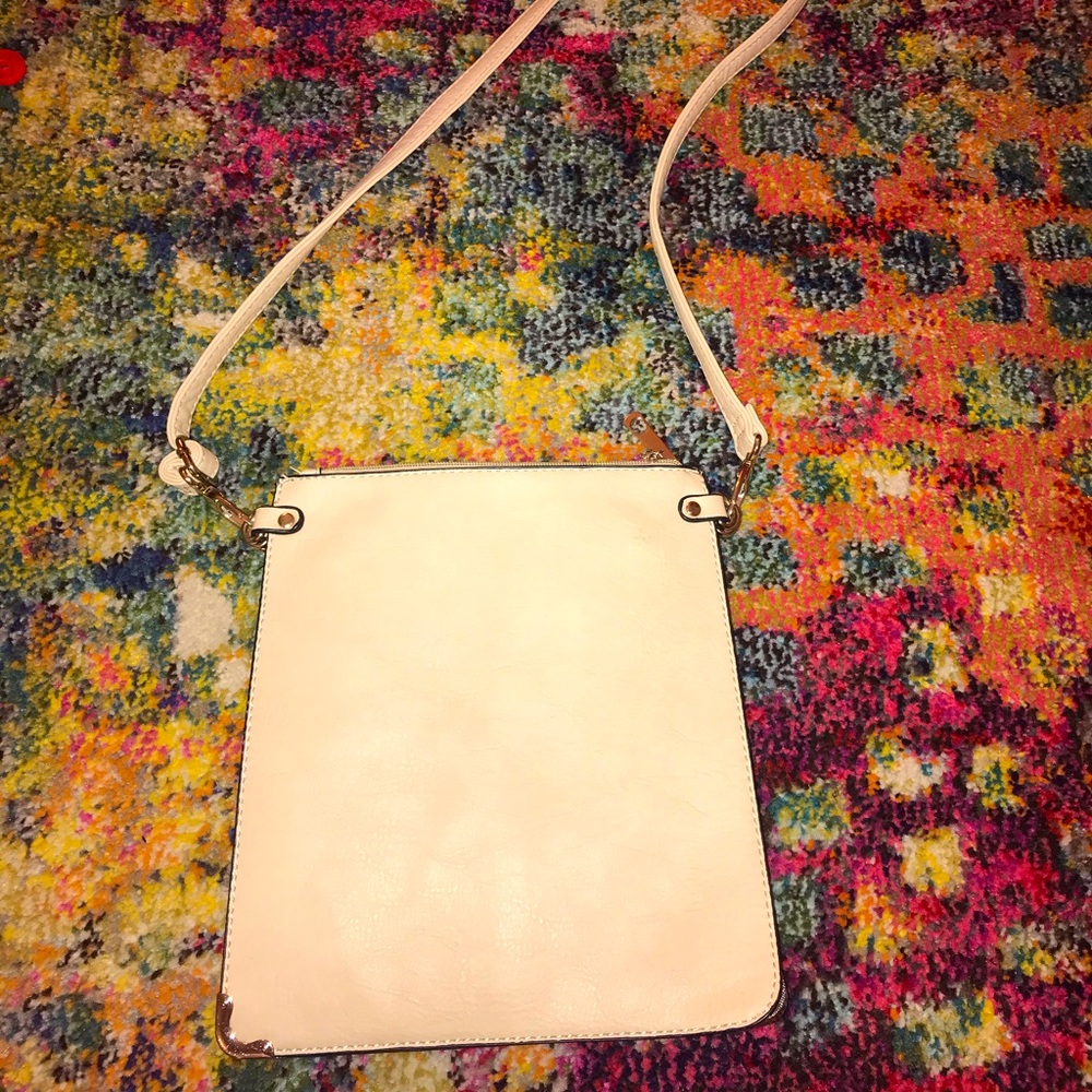 Women’s cross bag